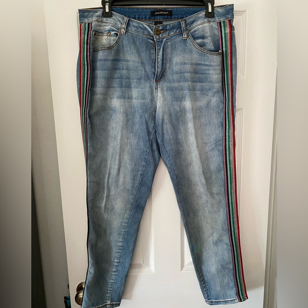[Ashley Stewart] Sparkle Racing Stripe Jeans 16